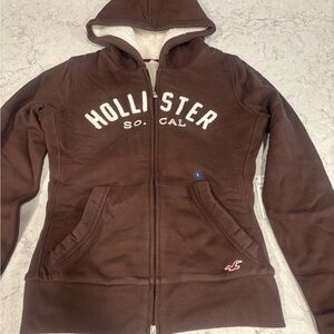 Hollister Chocolate Brown Sweatshirt